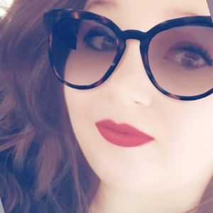 Meet your Posher, Bridget